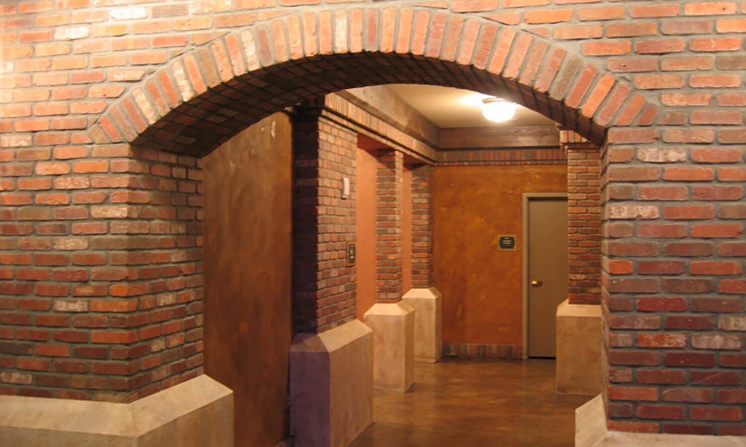 English Pub Brick Archways English Pub Brick Archways