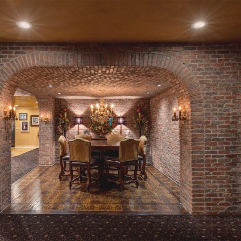 A picture containing indoor, ceiling, furniture
Description automatically generated